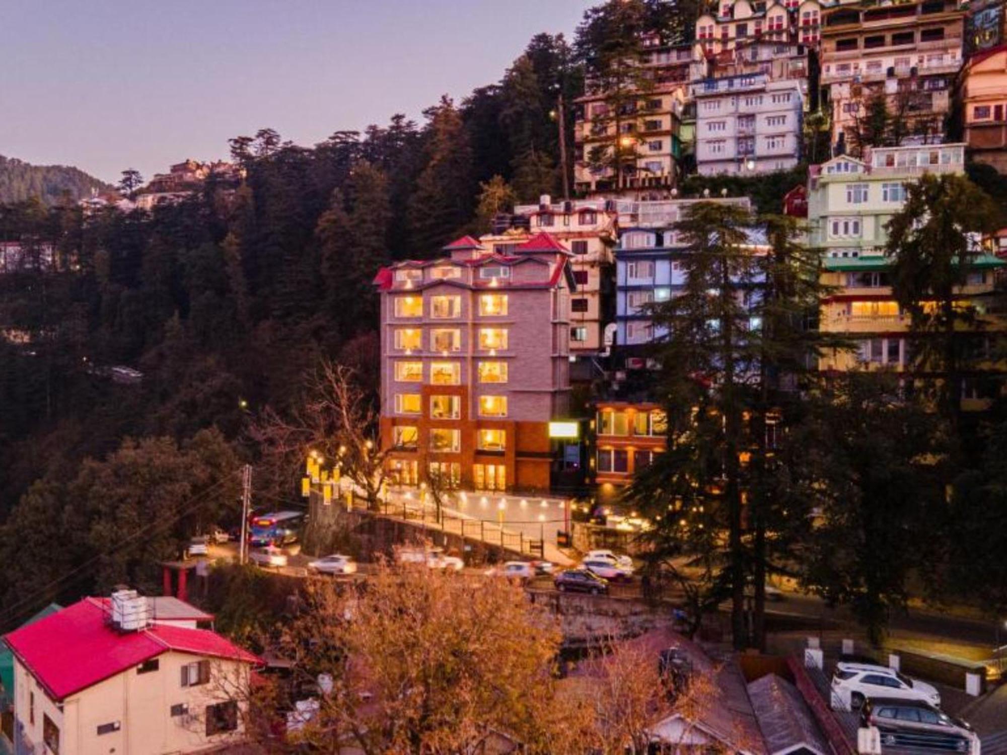 The Hosteller Shimla, Valley View Kültér fotó