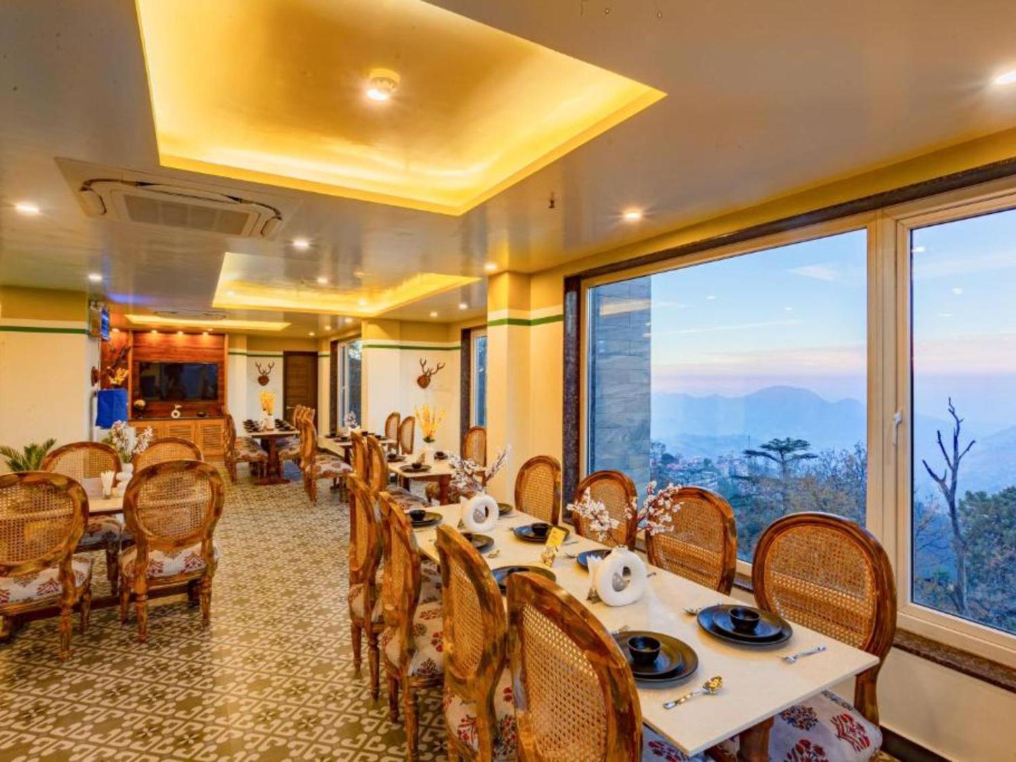 The Hosteller Shimla, Valley View Kültér fotó